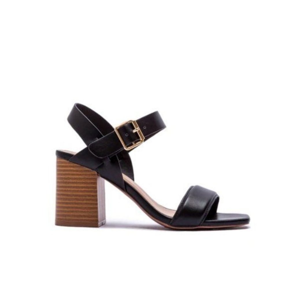 !! NEW !! Vegan Leather Ankle Strap Block Heels in Black - Picture 4 of 8